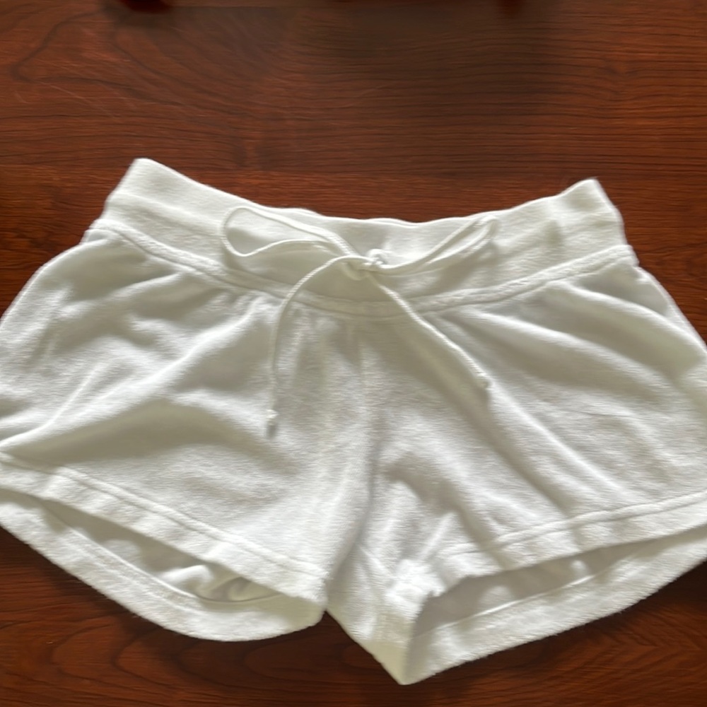 Hard Tail white towel shorts